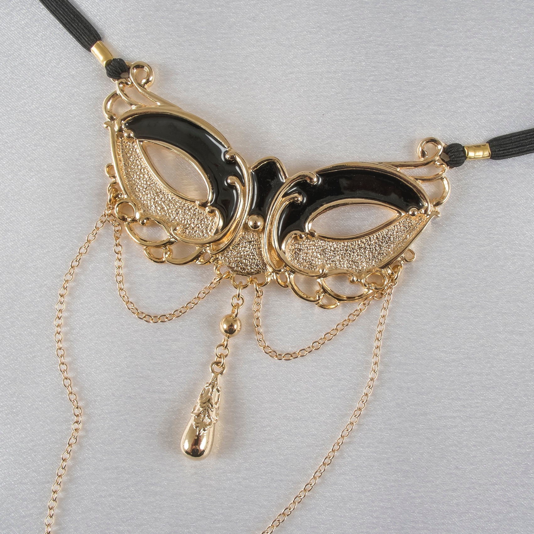 Bijoux erotiques Sylvie Monthule